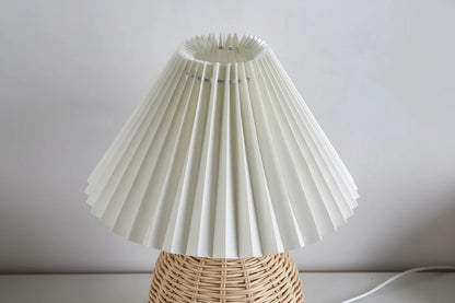Lampe LED Tissu Plissé Rotin – Style Rétro USB